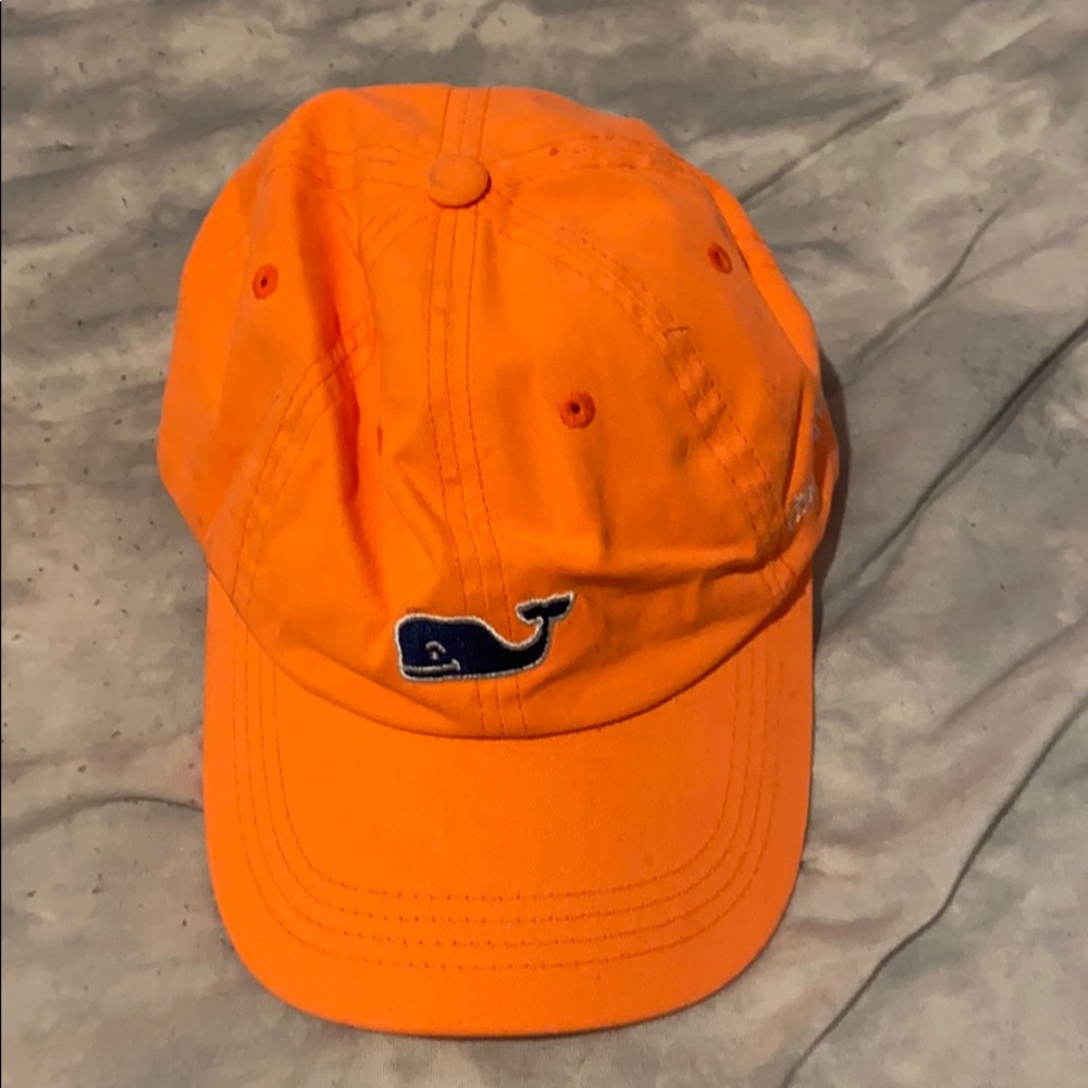 Vineyard Vines baseball hat